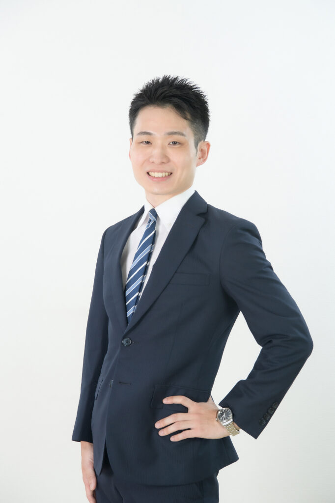 税理士 坂根崇真