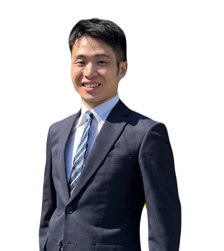 税理士　坂根　崇真